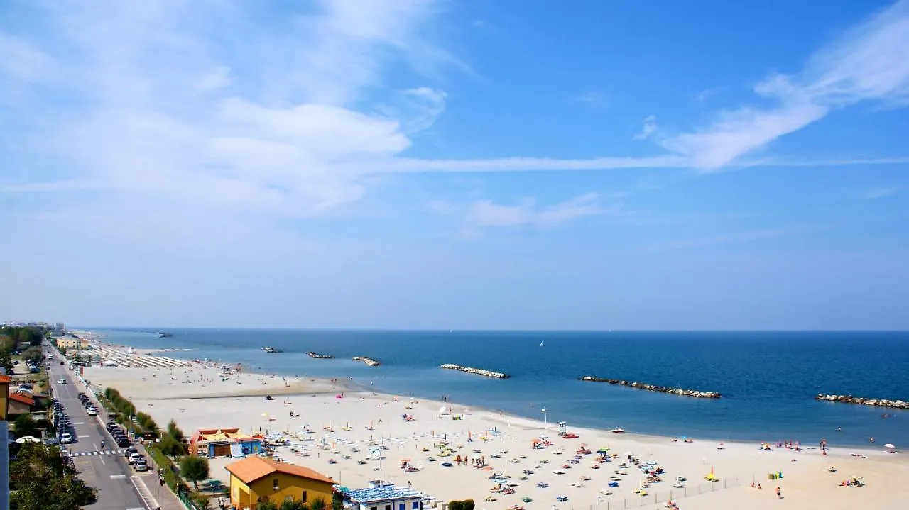 ***  Hotel Palazzo Caveja Римини Италия