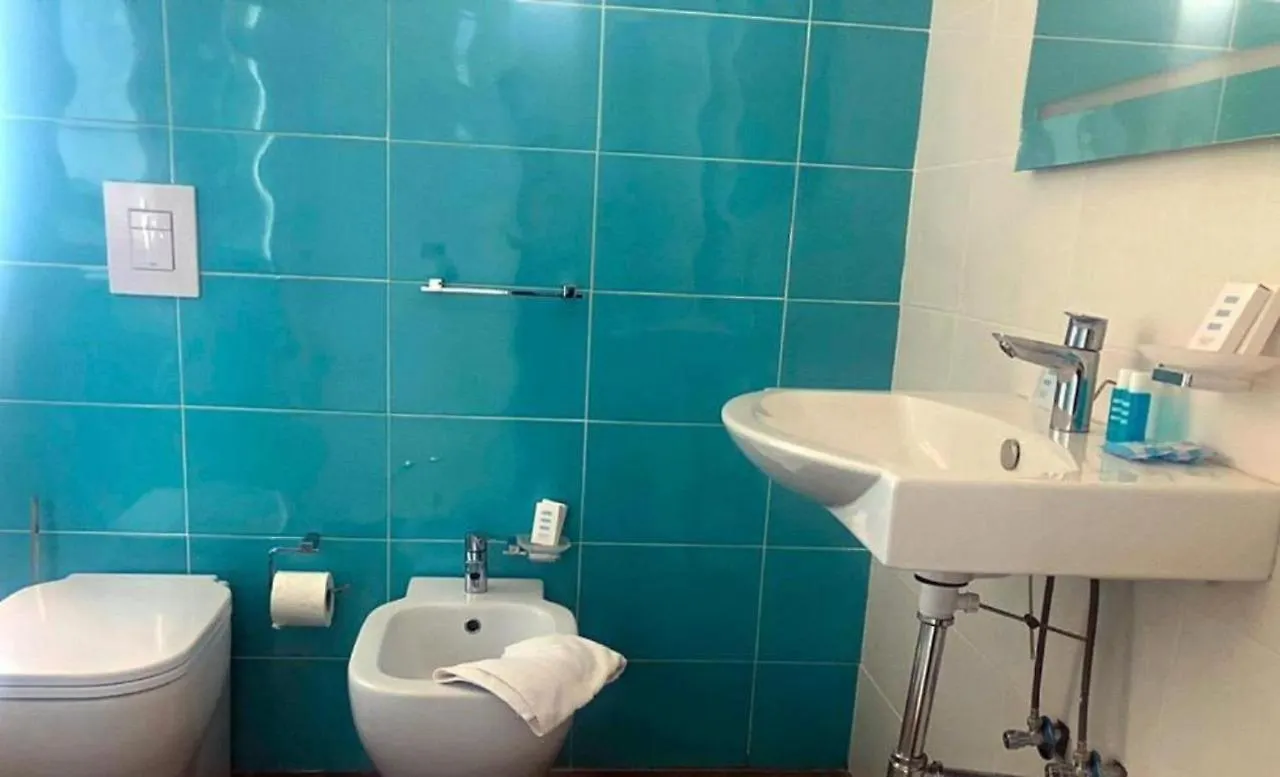 Hotel Palazzo Caveja Римини