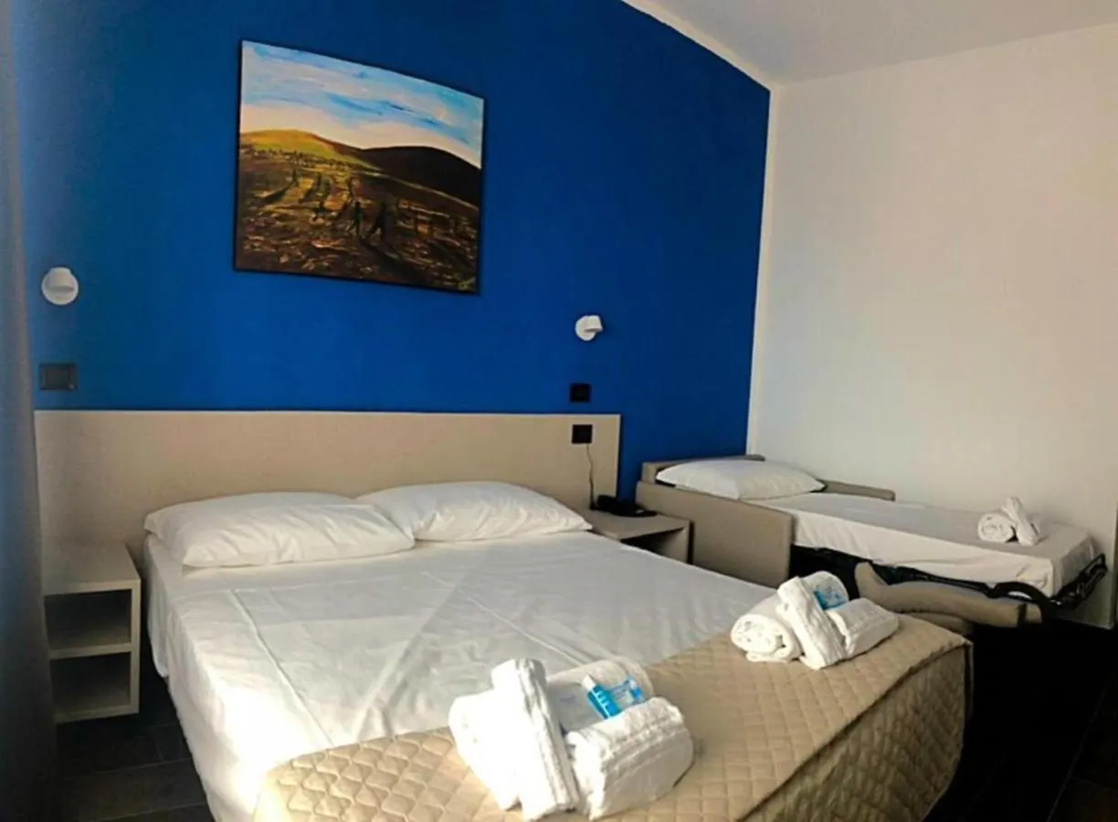 Hotel Palazzo Caveja Римини Италия